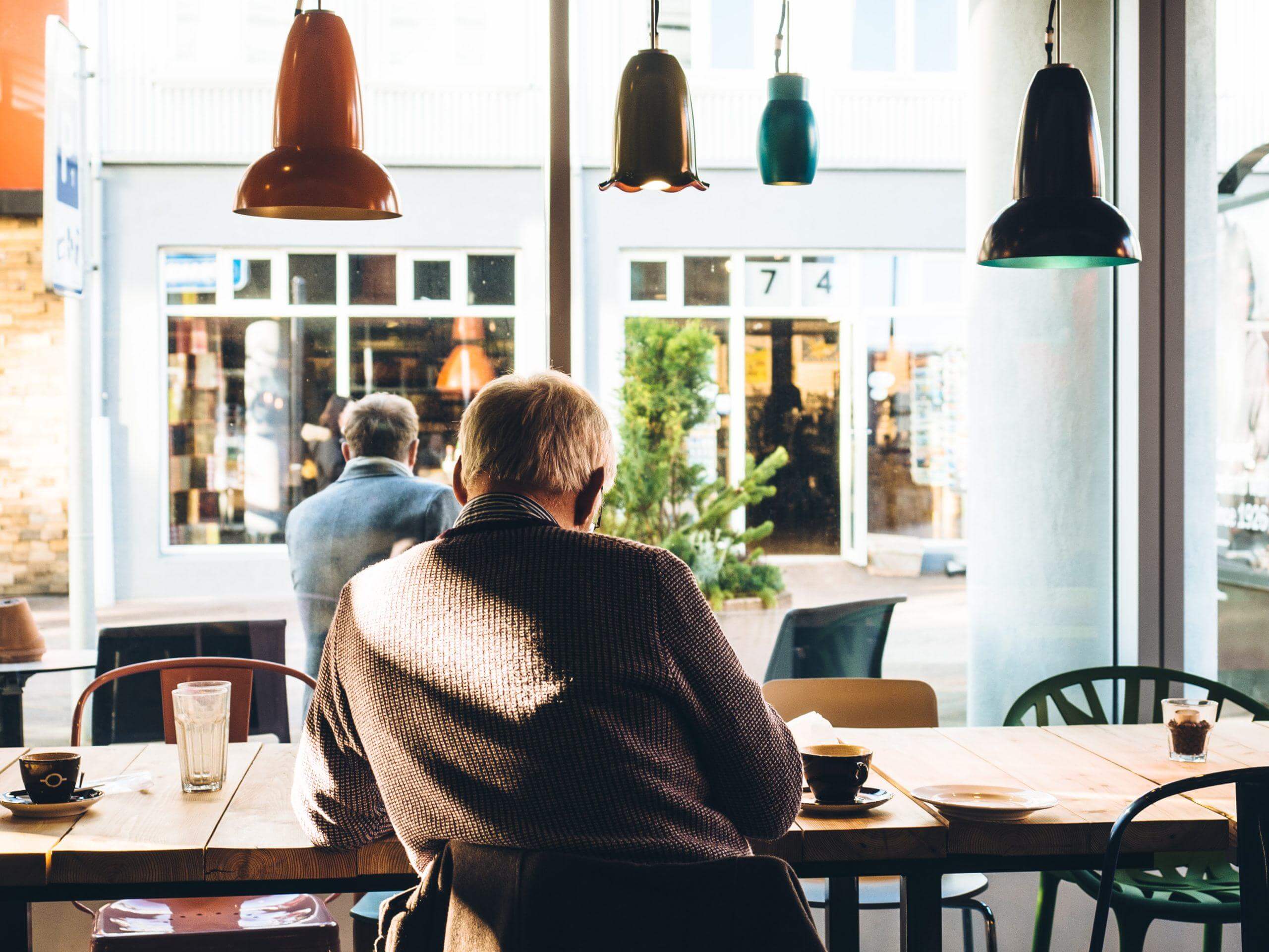 Dating At 50 3 Red Flags You Should Watch Out For